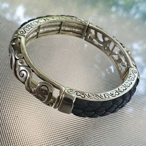 Silverplate Filigree & Leather Stretchy Bracelet